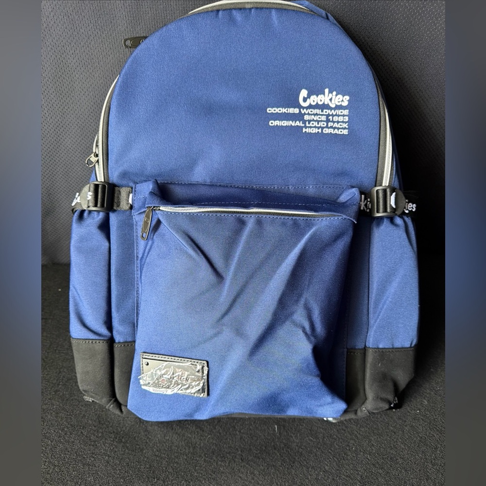 Cookies Off‎ The Grid Smell Proof Navy Backpack NWT